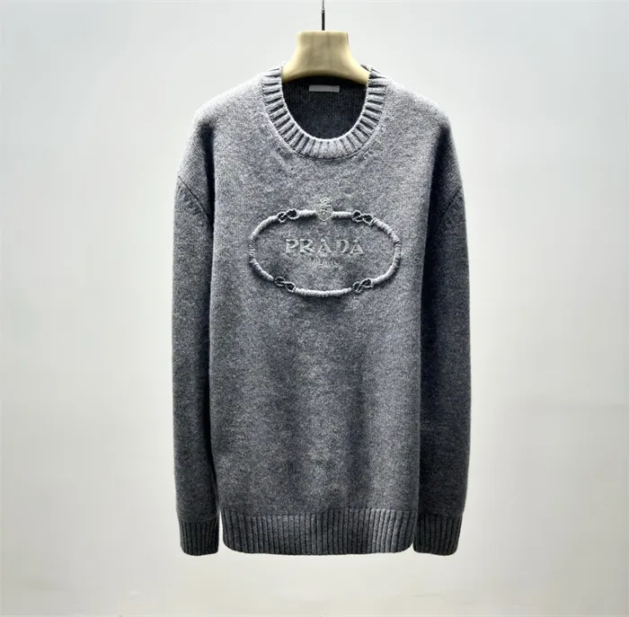 Prada Pullover