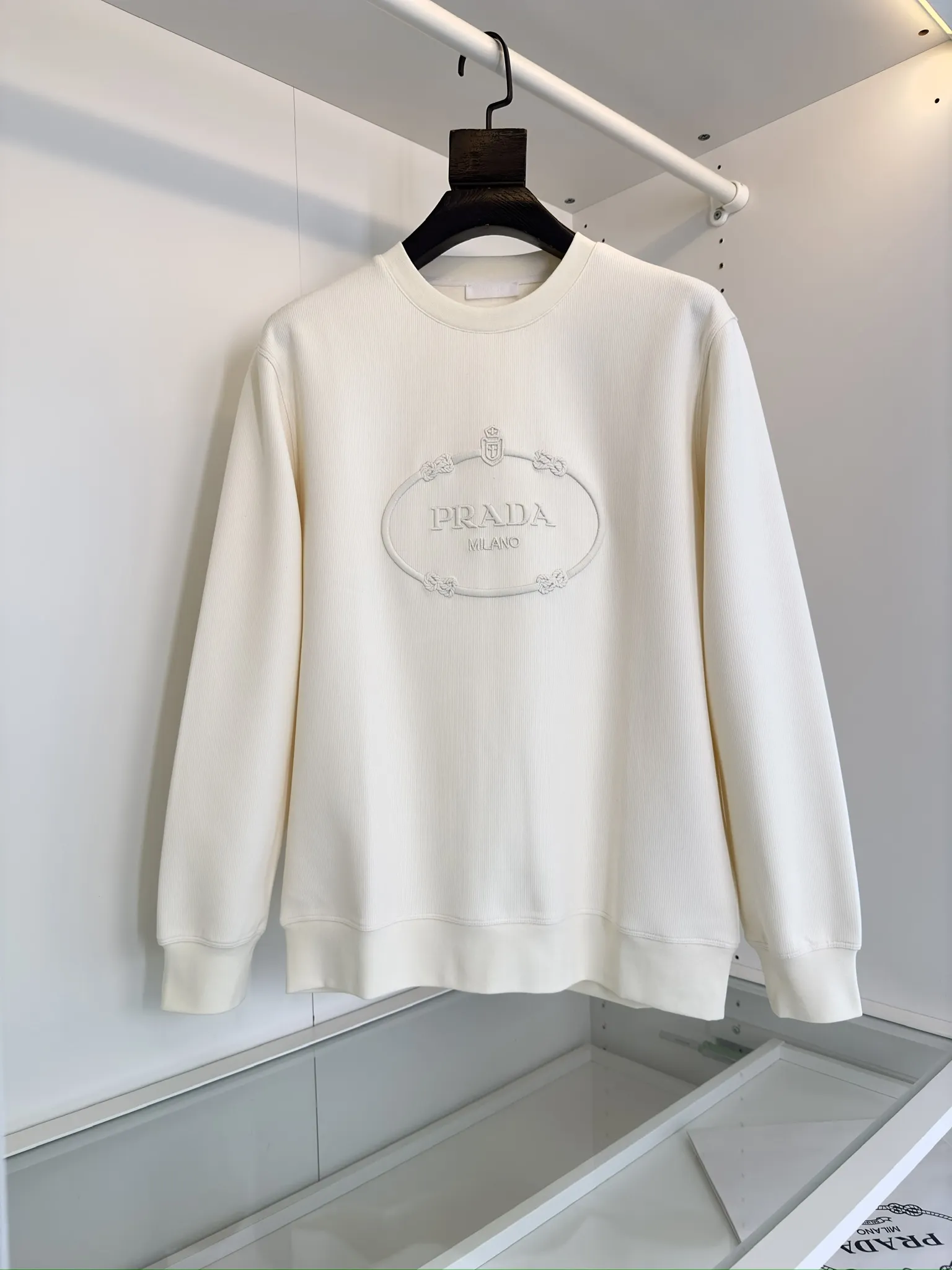 Prada pulóver